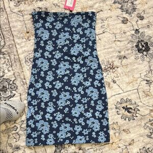 Edikted Island Girl Strapless dress